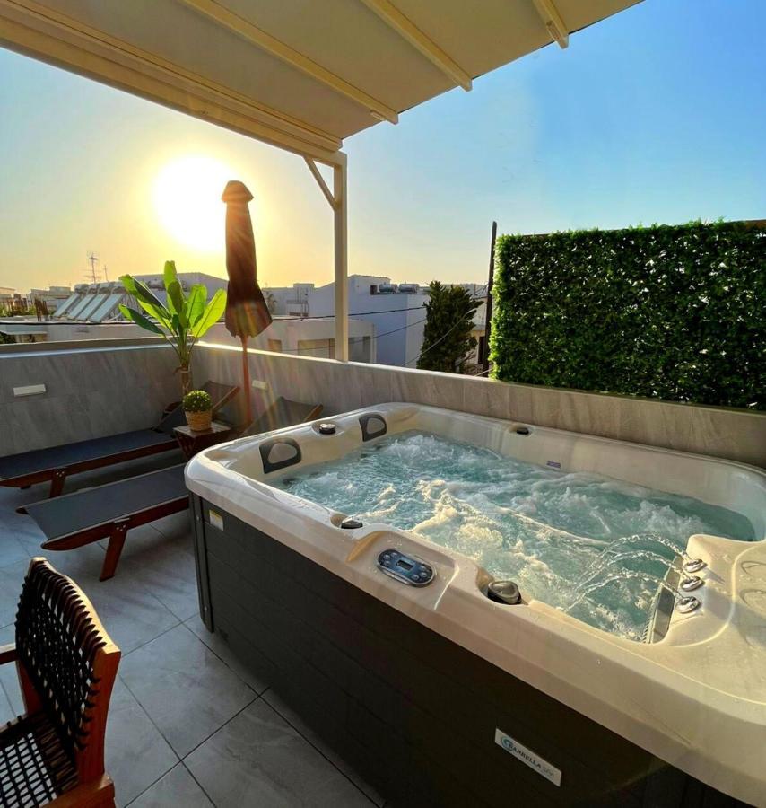 Diogenis Seaside Suite Ретимно Екстериор снимка